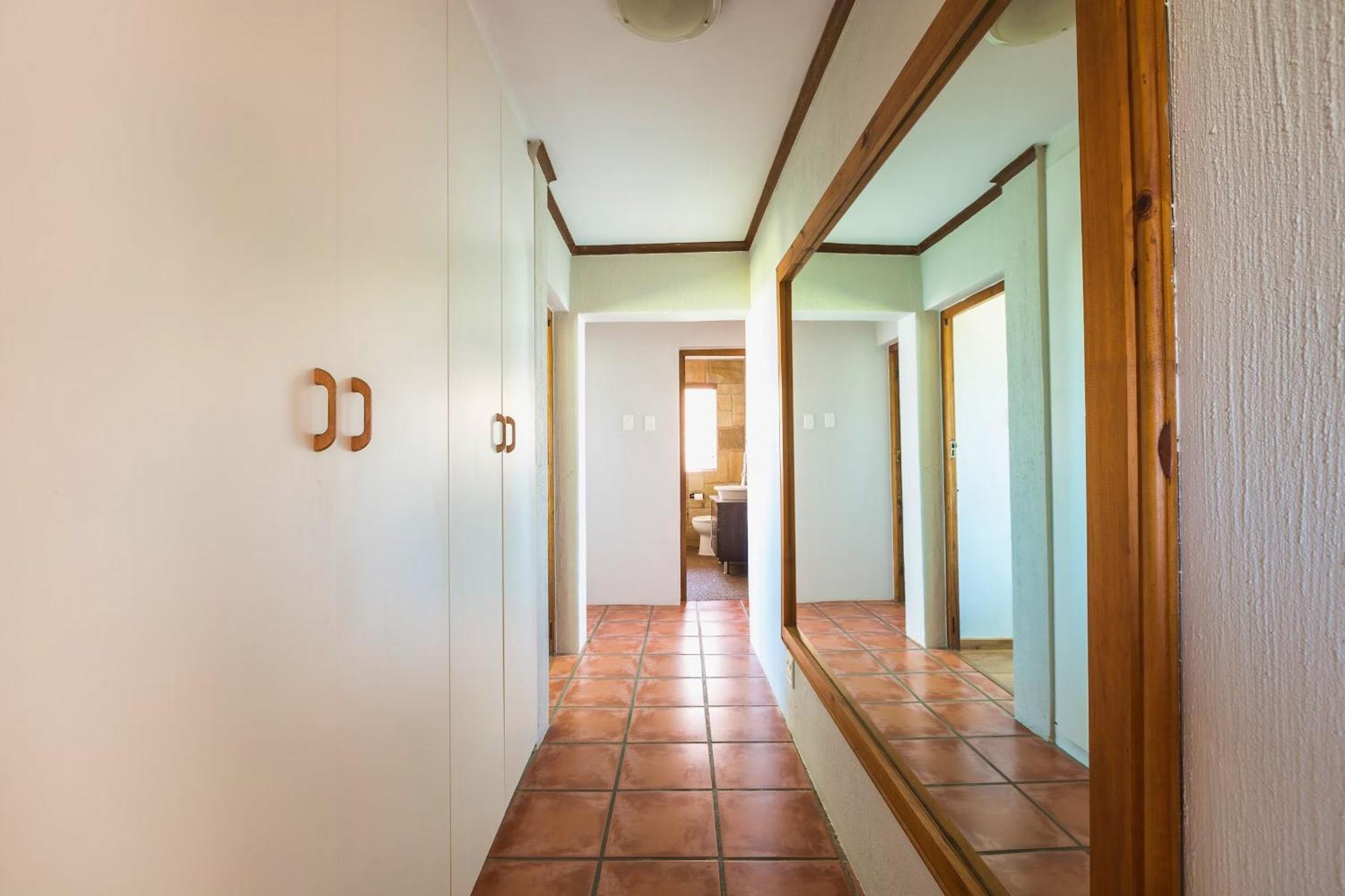 14 Penguin Place, Melkbosstrand Rum bild