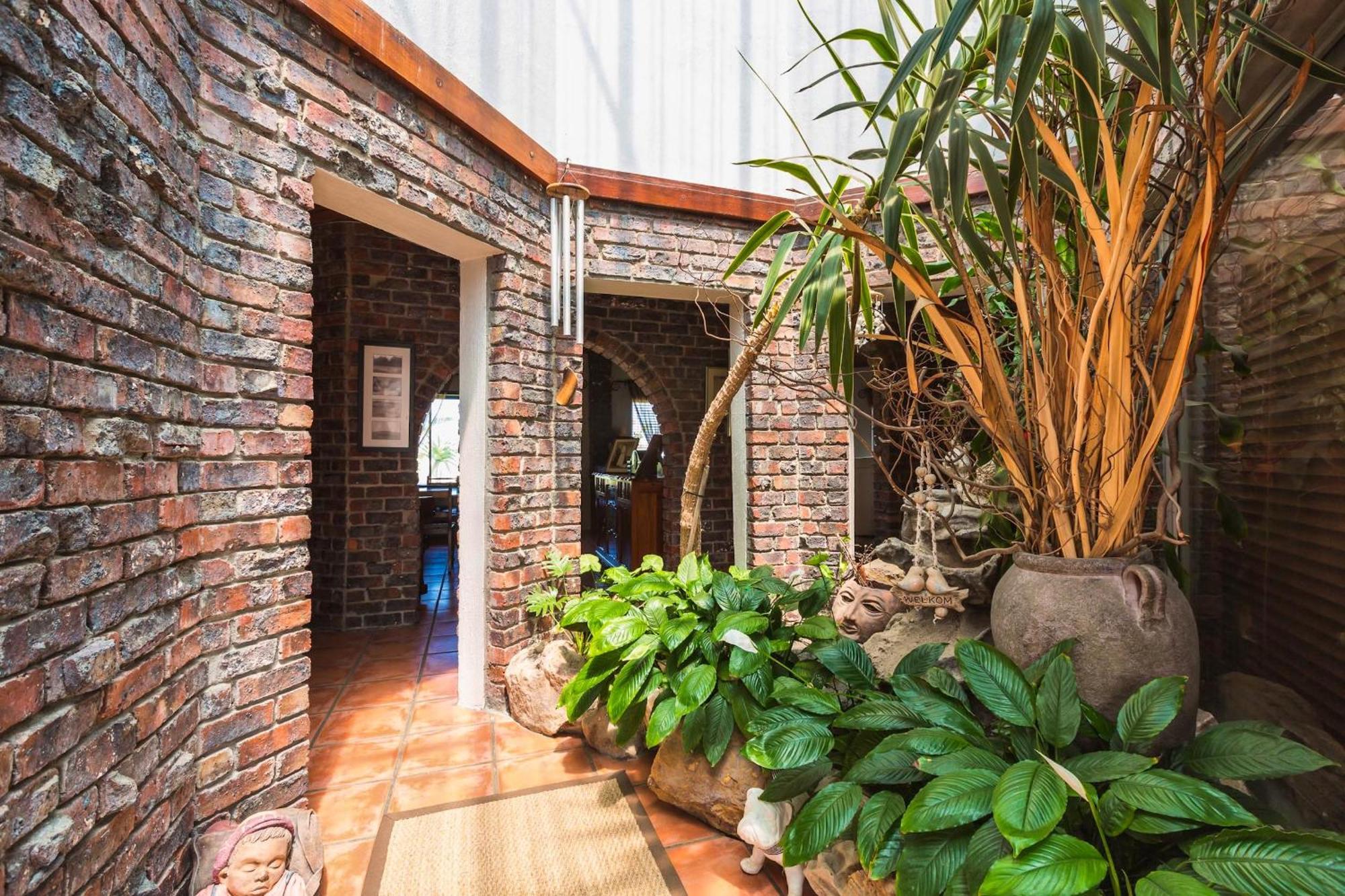 14 Penguin Place, Melkbosstrand Rum bild