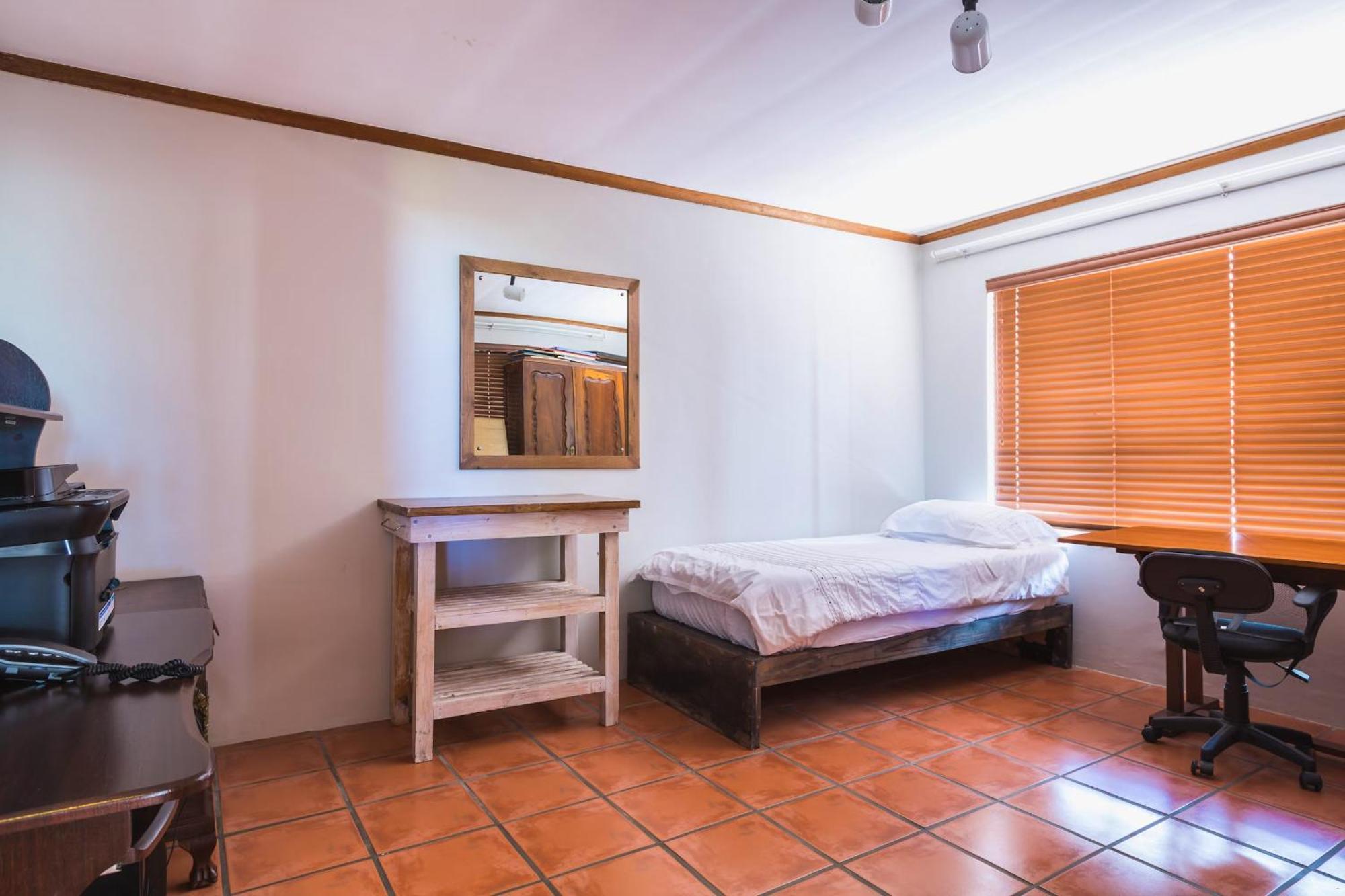 14 Penguin Place, Melkbosstrand Rum bild